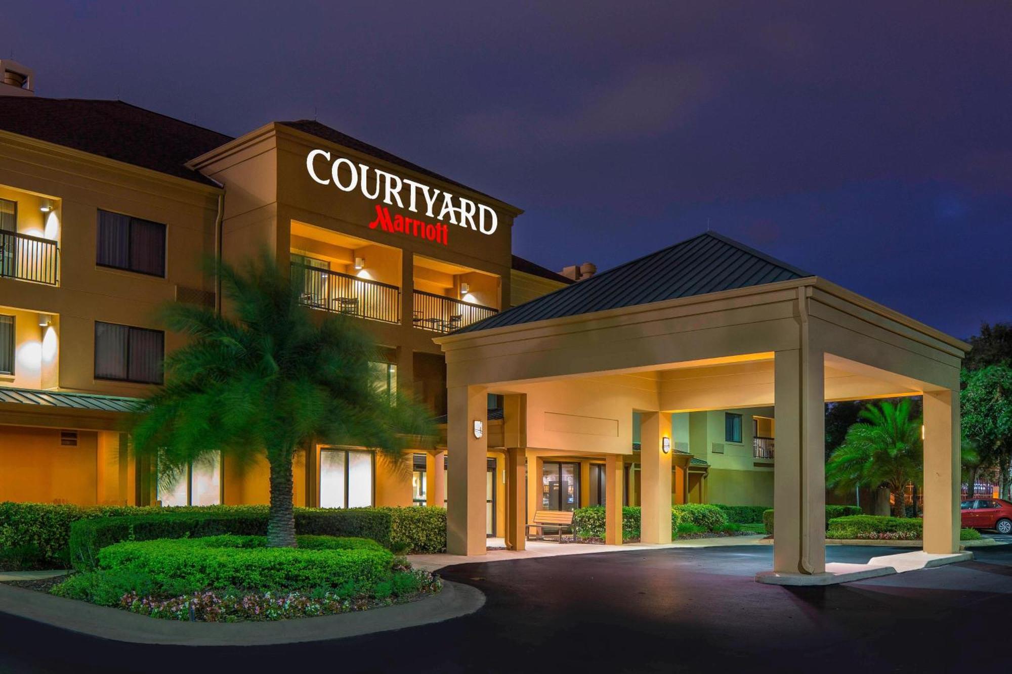 Courtyard By Marriott Daytona Beach Speedway/Airport Exterior foto