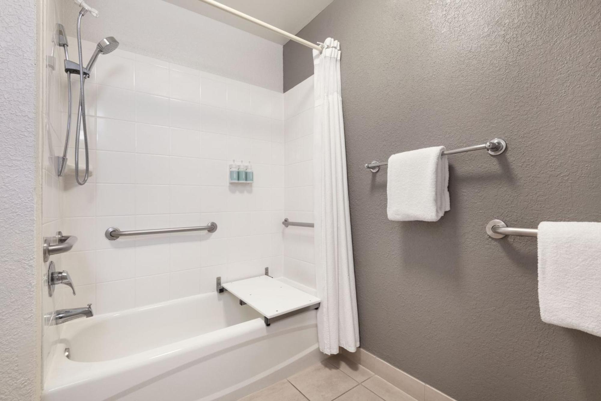 Courtyard By Marriott Daytona Beach Speedway/Airport Exterior foto