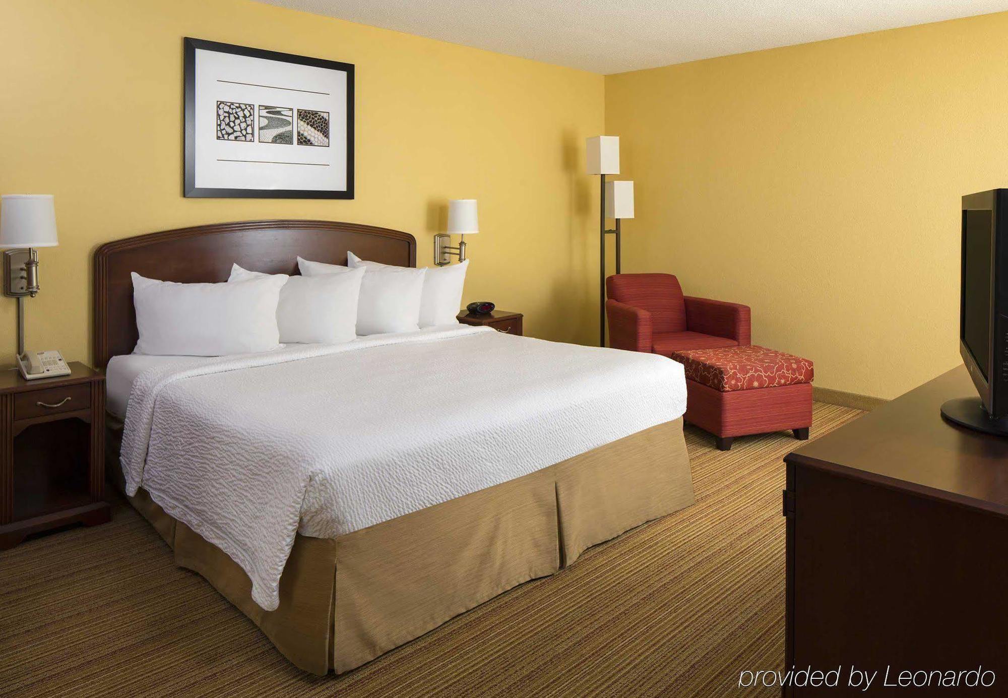 Courtyard By Marriott Daytona Beach Speedway/Airport Exterior foto